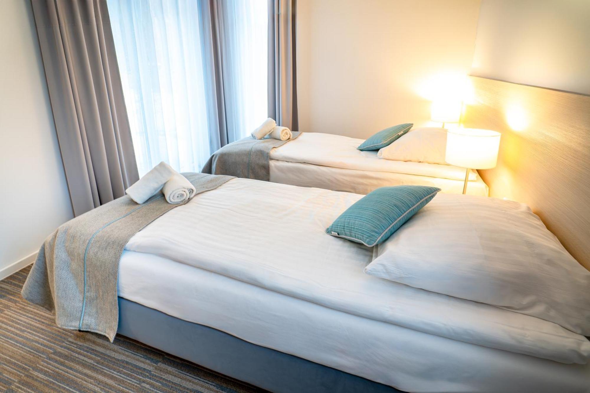 Hotel Osrodek Szkoleniowo-Wypoczynkowy "Lesnik" à Ustka Extérieur photo